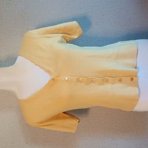 5/$20 David Hollis womens Small top